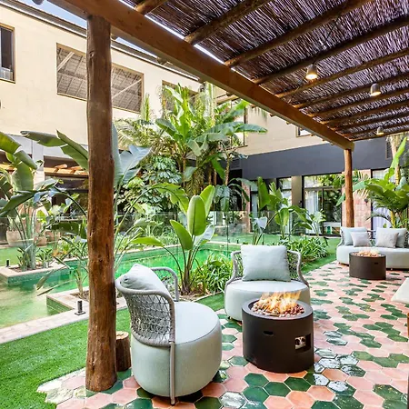 Saman Boutique מלון