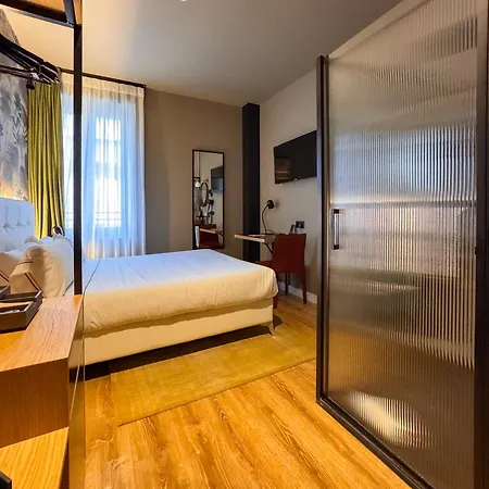 Saman Boutique Hotel 4*