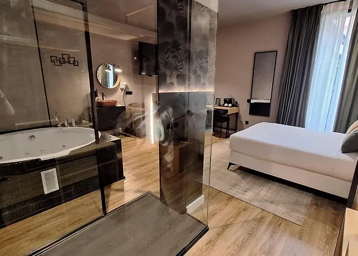 Saman Boutique 4*
