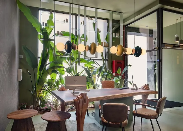 Saman Boutique فندق فالنسيا