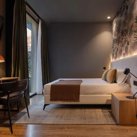 Saman Boutique Hotel 4*