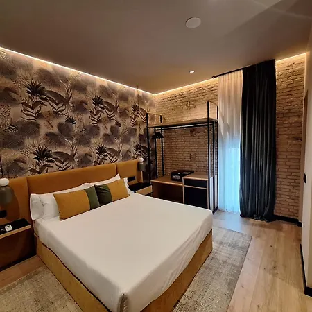 Saman Boutique Hotel 4*